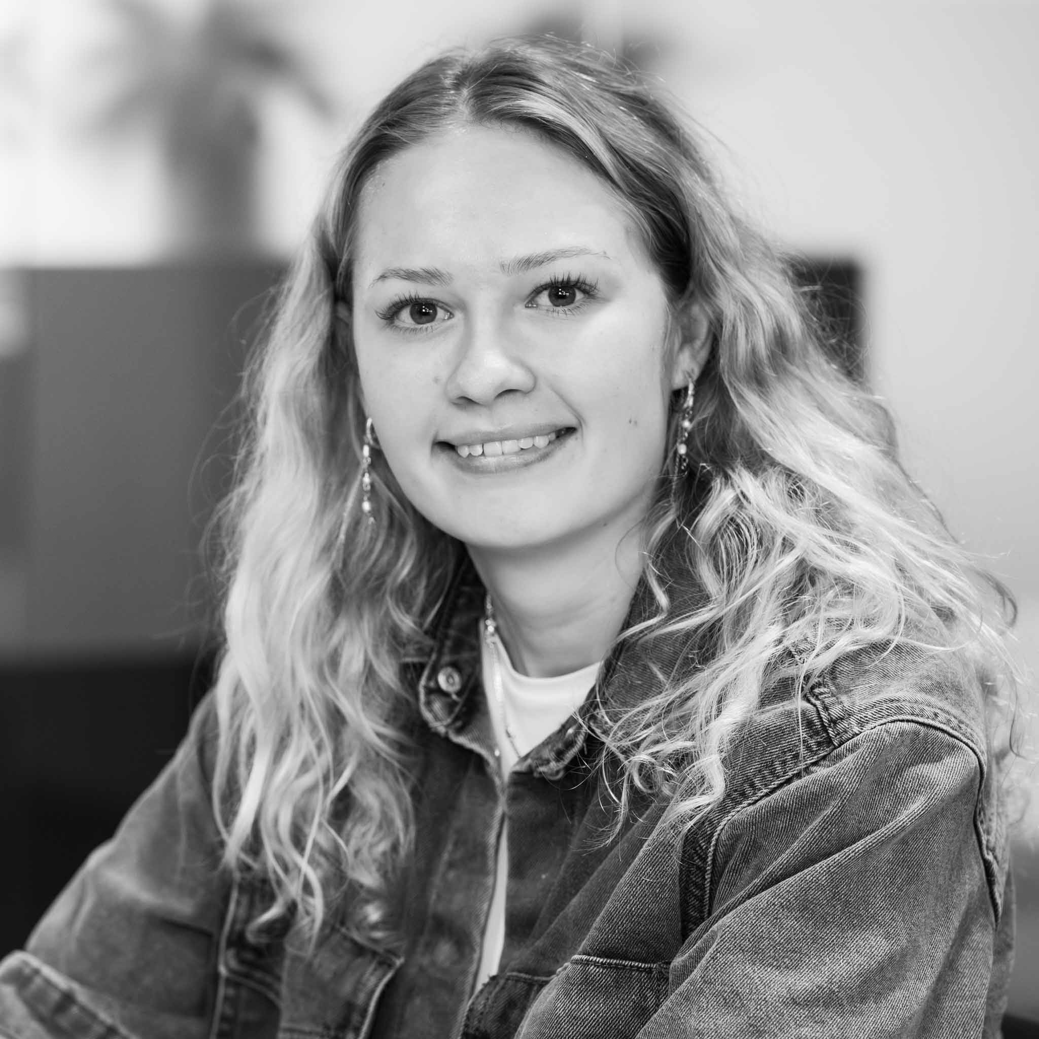 Rikke smiler til kamera